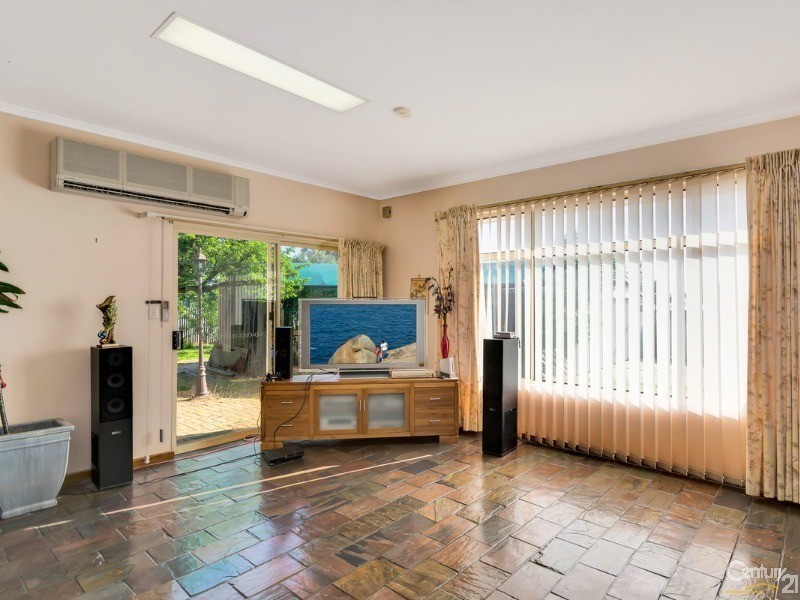 22 The Driveway, Holden Hill SA 5088