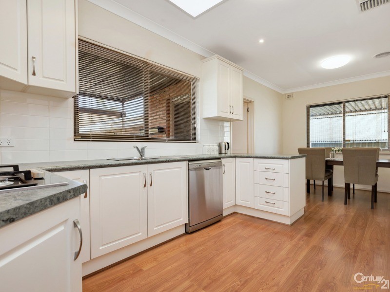51 Northcote Drive, Para Hills West SA 5096