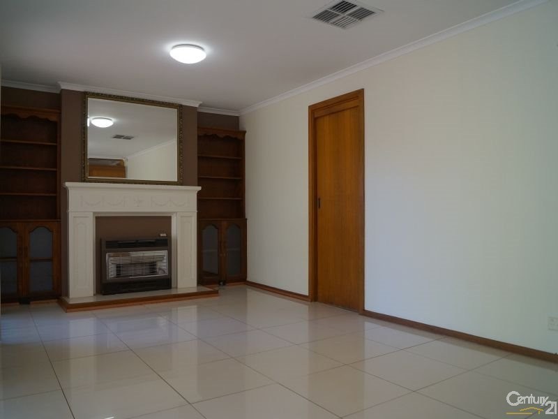 231 Hancock Road, Banksia Park SA 5091