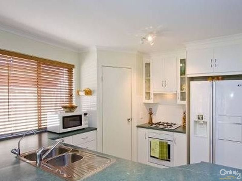 6A Gilles Crescent, Hillcrest SA 5086
