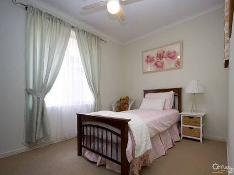 6A Gilles Crescent, Hillcrest SA 5086