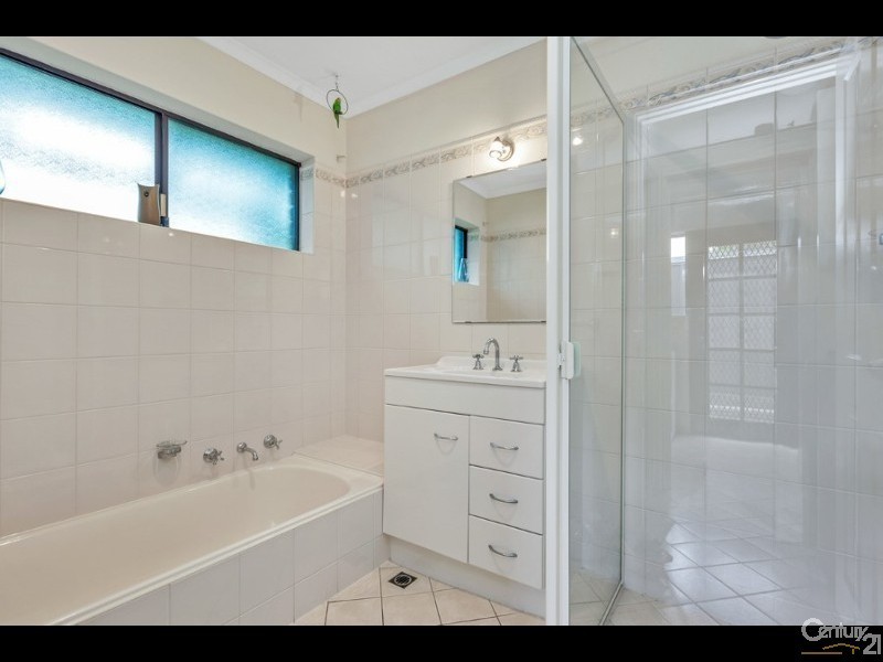 2 Olympus Avenue, Modbury Heights SA 5092