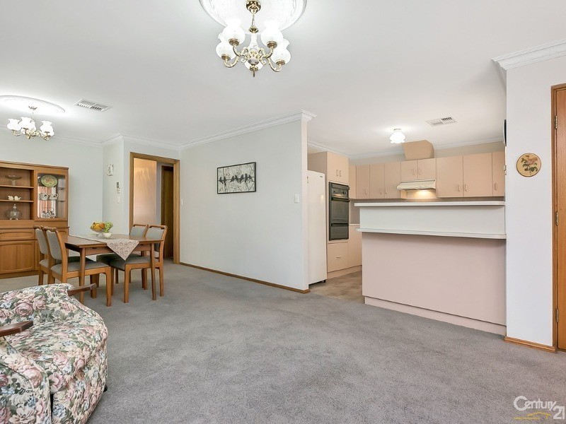 2/7 Whiting Road, St Agnes SA 5097