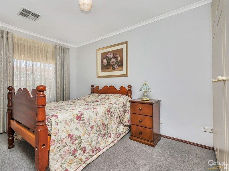 2/7 Whiting Road, St Agnes SA 5097