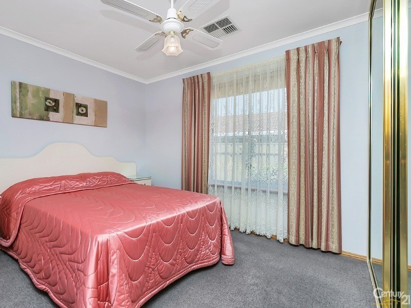 2/7 Whiting Road, St Agnes SA 5097