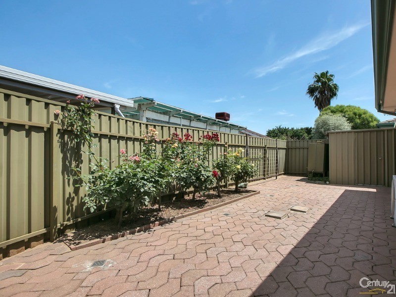 2/7 Whiting Road, St Agnes SA 5097