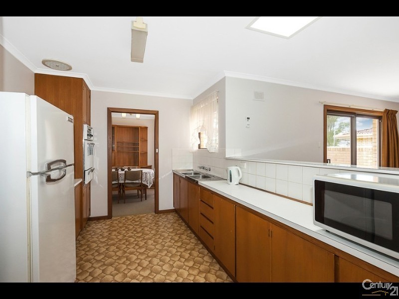 26 Meakin Tce, Seaton SA 5023