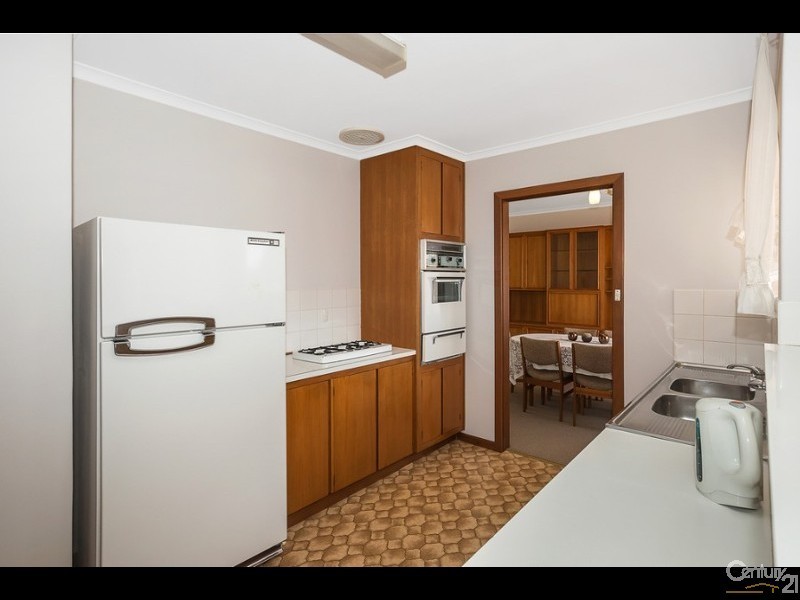 26 Meakin Tce, Seaton SA 5023