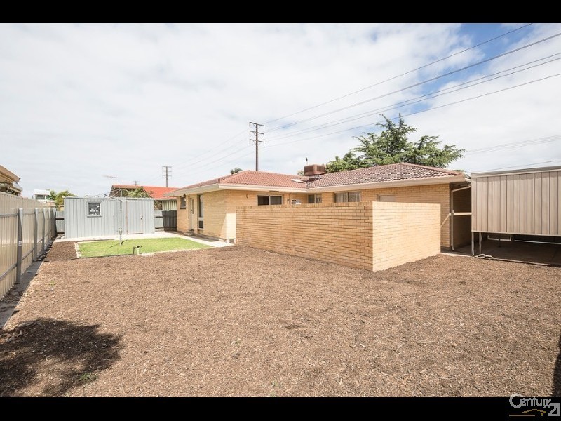 26 Meakin Tce, Seaton SA 5023