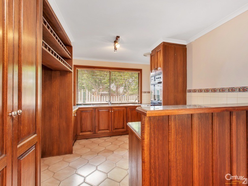 1 Bushmills Street, Greenwith SA 5125