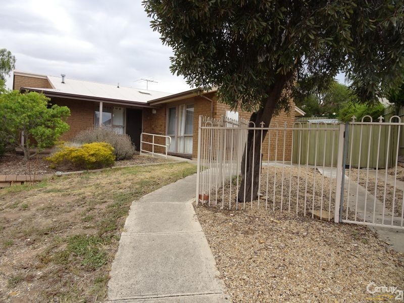 2/12  Quinton Court, Wynn Vale SA 5127