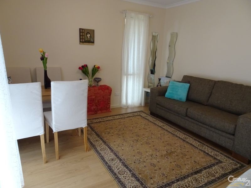 2/12  Quinton Court, Wynn Vale SA 5127