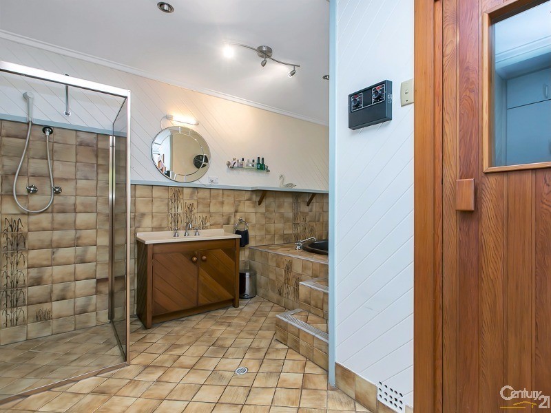 5 Swallow Ave, Modbury Heights SA 5092