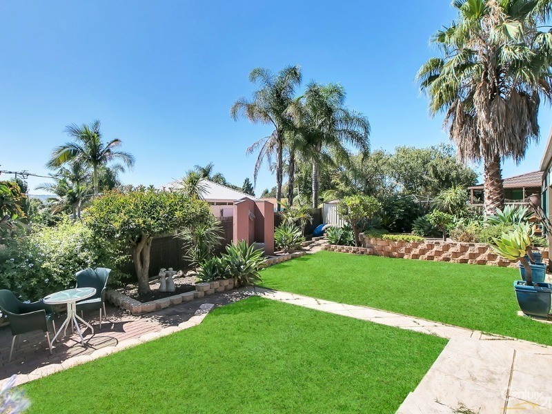5 Swallow Ave, Modbury Heights SA 5092