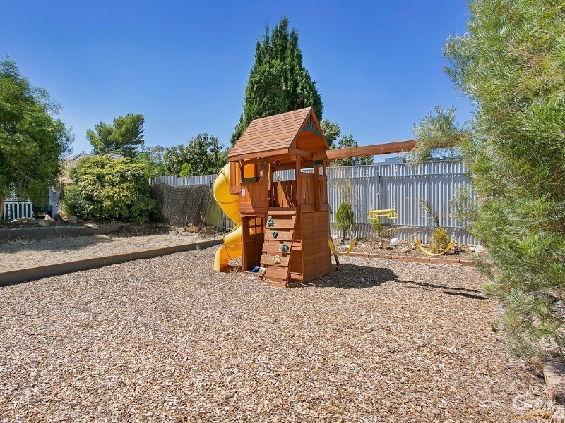 34 Cotton Street, Fairview Park SA 5126