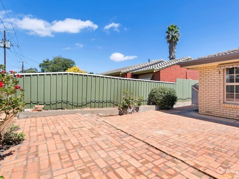 1/2 Claire Street, Ridgehaven SA 5097