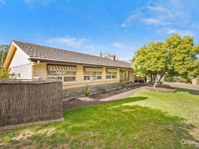 25 Grevillea drive, Banksia Park SA 5091