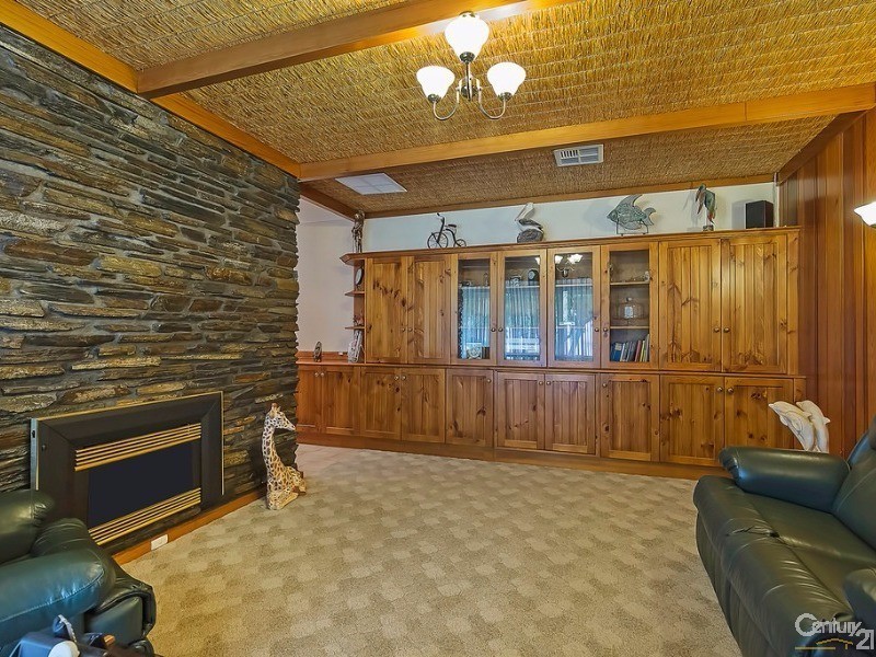 25 Grevillea drive, Banksia Park SA 5091