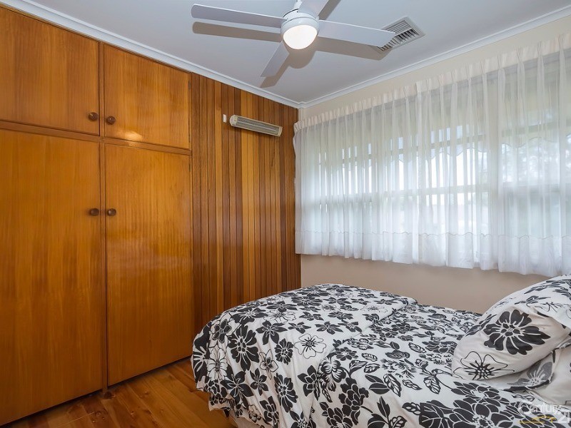 25 Grevillea drive, Banksia Park SA 5091