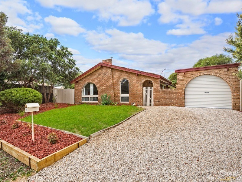 19 Gifford Avenue, St Agnes SA 5097