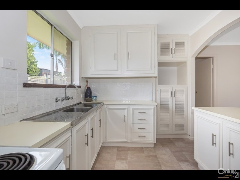 19 Gifford Avenue, St Agnes SA 5097