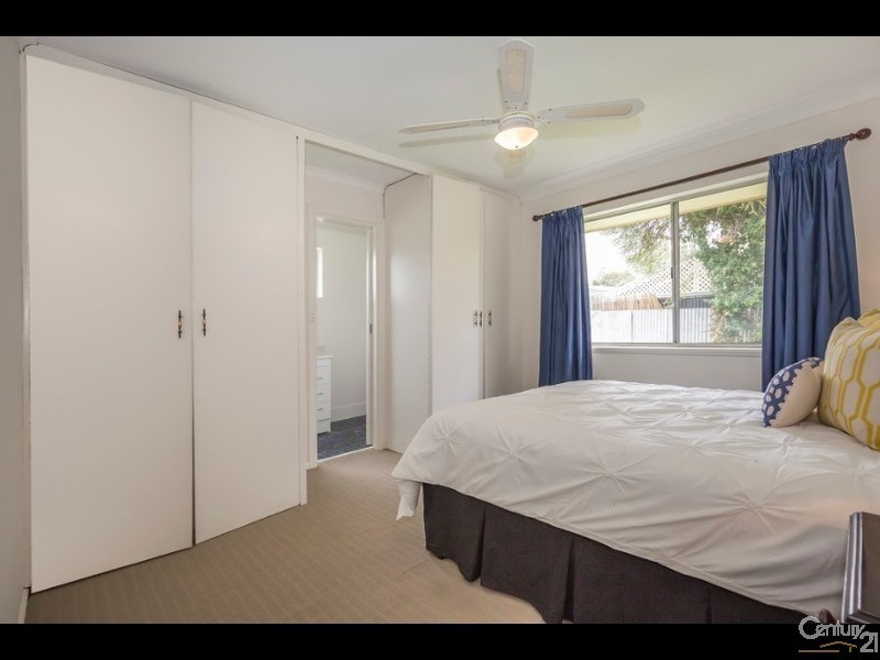 19 Gifford Avenue, St Agnes SA 5097