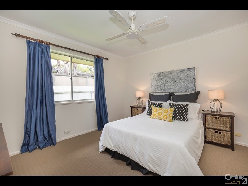 19 Gifford Avenue, St Agnes SA 5097