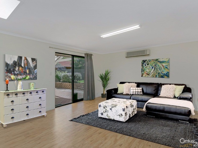 21 Mumford Avenue, St Agnes SA 5097