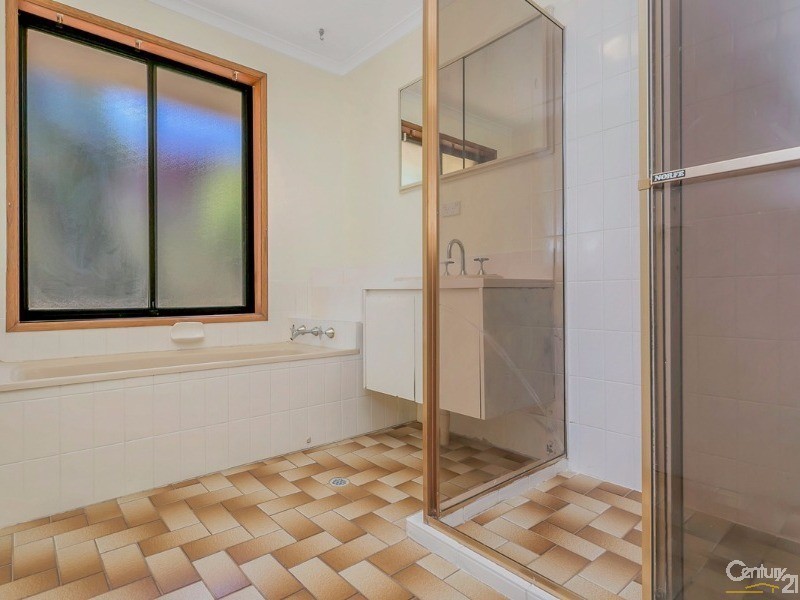 21 Mumford Avenue, St Agnes SA 5097