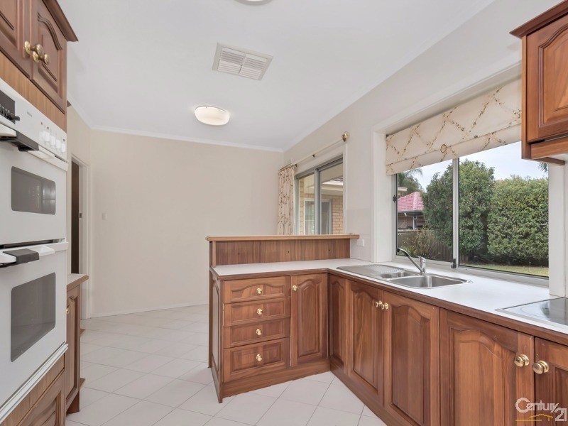 8 Reynolds Avenue, Dernancourt SA 5075