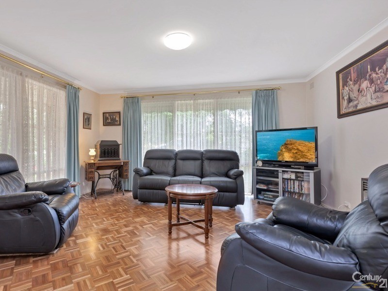 10 Cheringar Boulevard, Dernancourt SA 5075