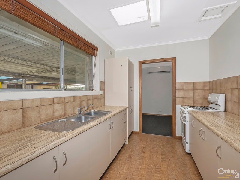 100 Billabong Rd, Modbury Heights SA 5092