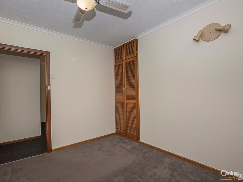 100 Billabong Rd, Modbury Heights SA 5092