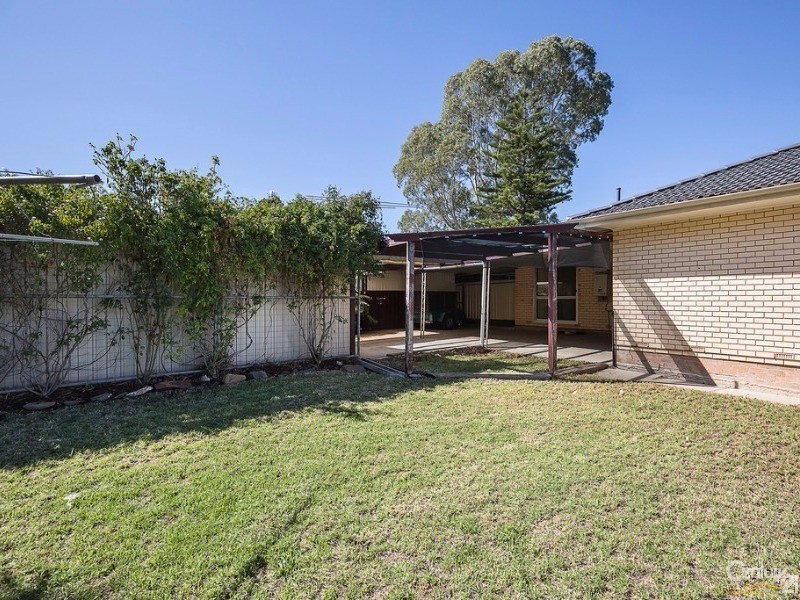 100 Billabong Rd, Modbury Heights SA 5092