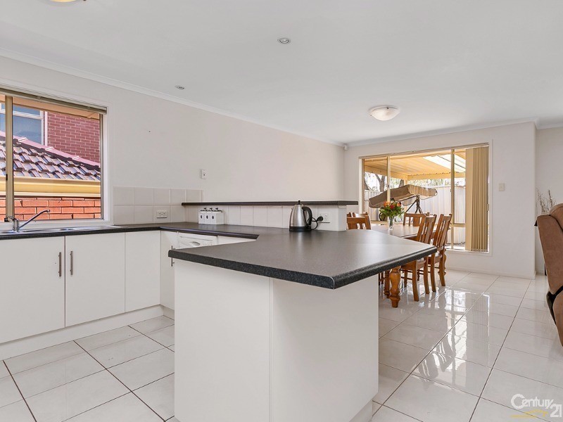 6 Creekview Drive, Walkley Heights SA 5098