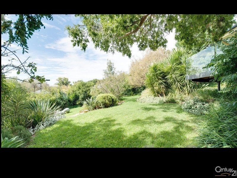 3 Hillside Avenue, Glen Osmond SA 5064