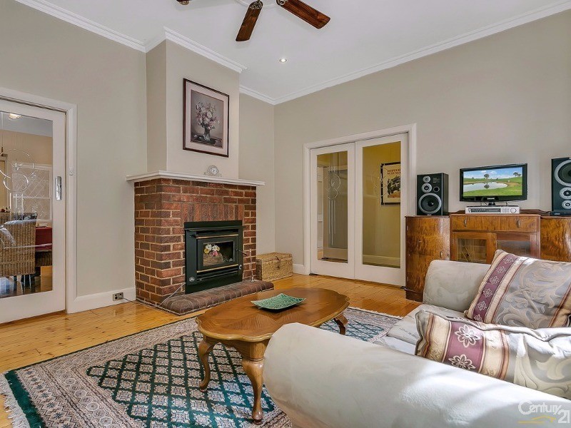 56 Old Mt Barker Road, Stirling SA 5152