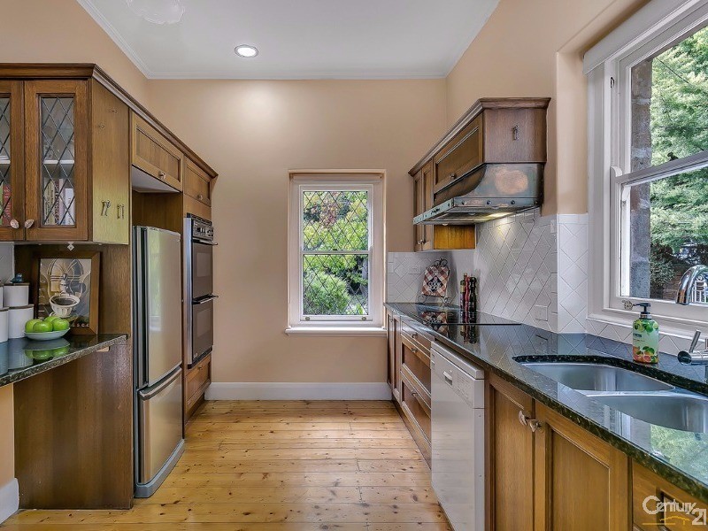 56 Old Mt Barker Road, Stirling SA 5152