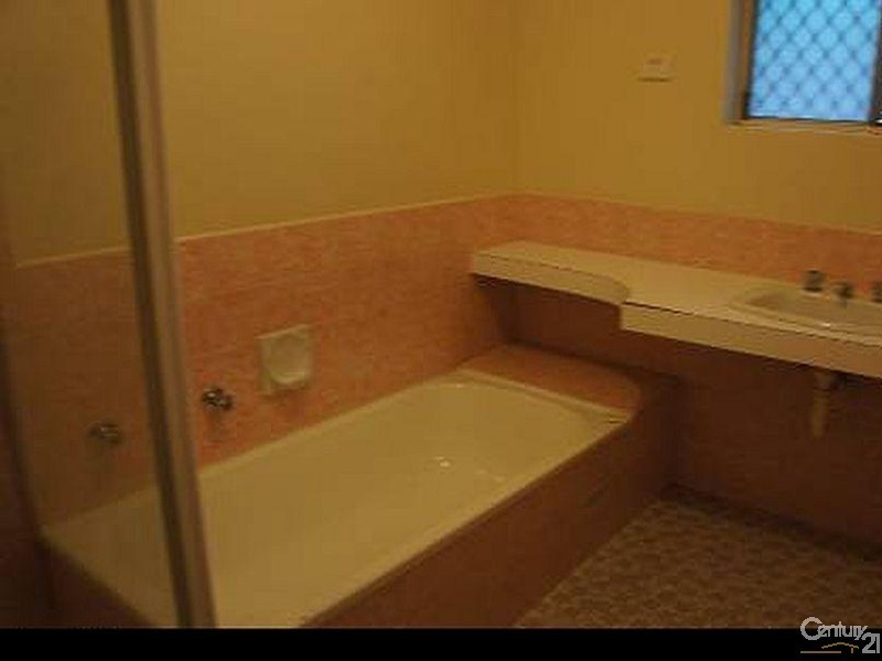 36 Kildonan Avenue, Para Vista SA 5093