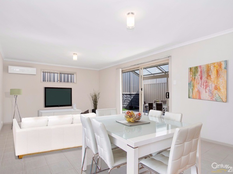 5 Oakridge Circuit, Golden Grove SA 5125