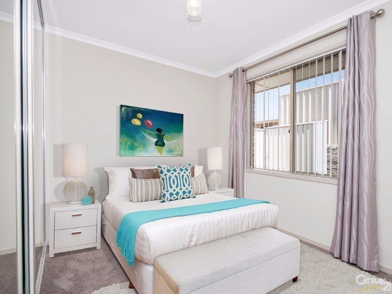 5 Oakridge Circuit, Golden Grove SA 5125