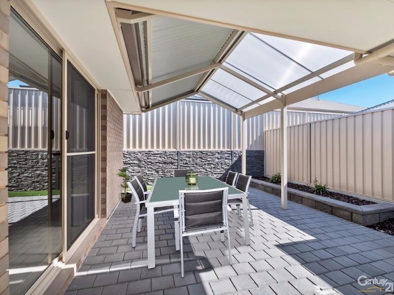 5 Oakridge Circuit, Golden Grove SA 5125