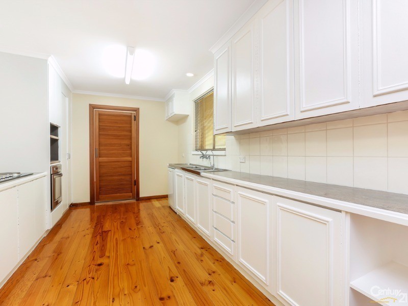 21 Kirk Street, Redwood Park SA 5097