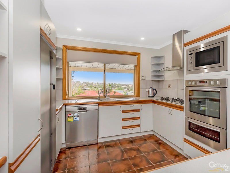 6 Foulis Court, Wynn Vale SA 5127