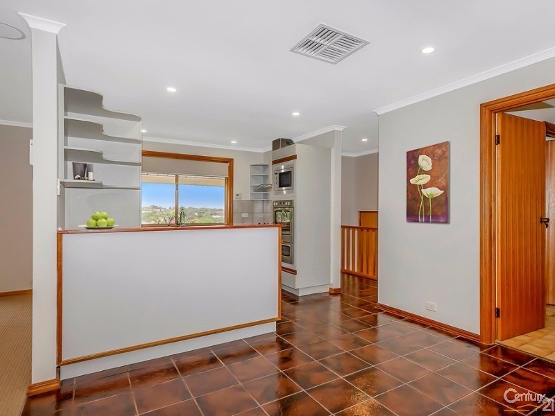 6 Foulis Court, Wynn Vale SA 5127