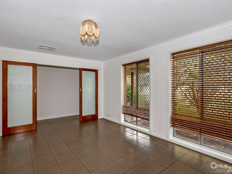 2 Magor Crescent, Salisbury SA 5108