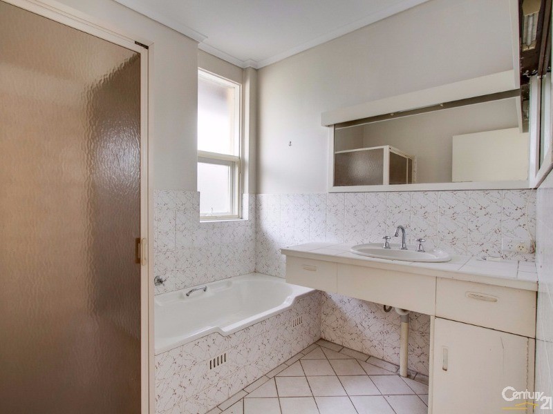 19 Lincoln Drive, Redwood Park SA 5097