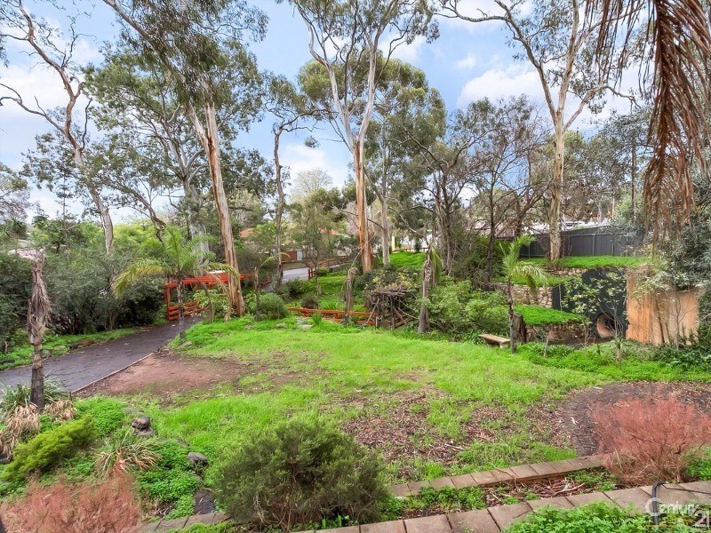 19 Lincoln Drive, Redwood Park SA 5097