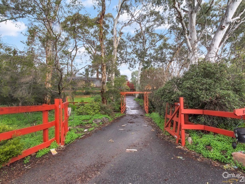 19 Lincoln Drive, Redwood Park SA 5097