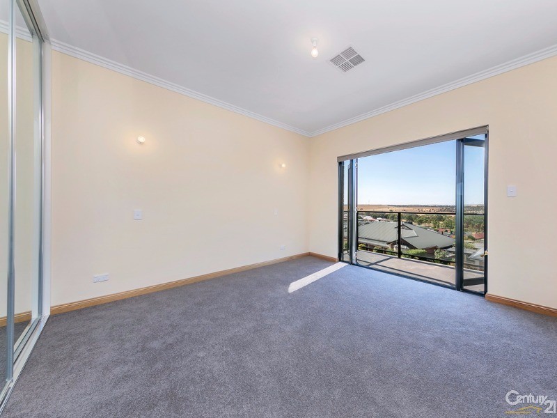 11 Falcon Drive, Hewett SA 5118